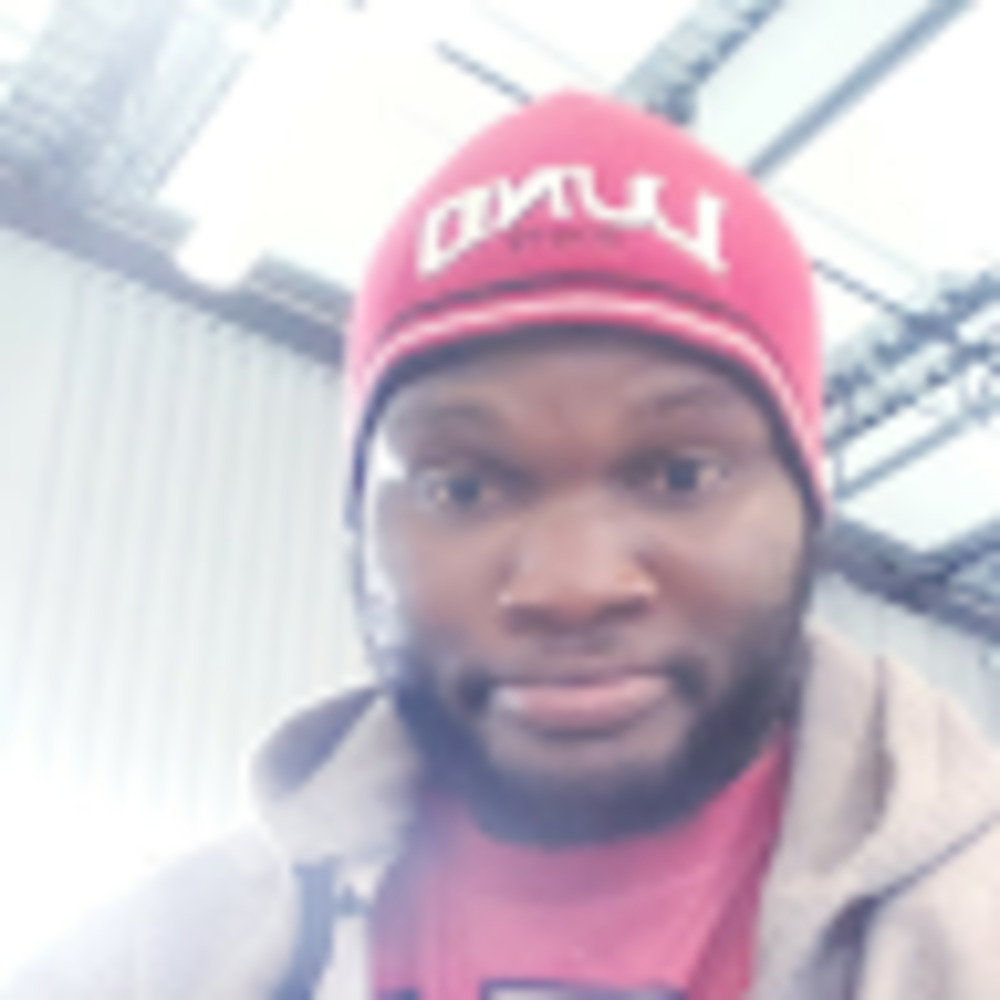 Meet your Posher, Ndongi